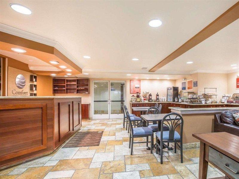 Comfort Inn & Suites Salinas Luaran gambar